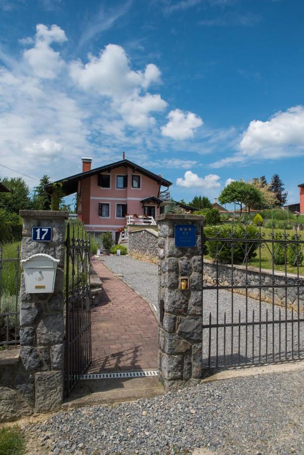 Country House Vrbovcanka Daruvar Exterior photo